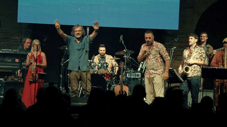 Romagna mia/Romagna e sangiovese - Mirko Casadei e Emir Kusturica